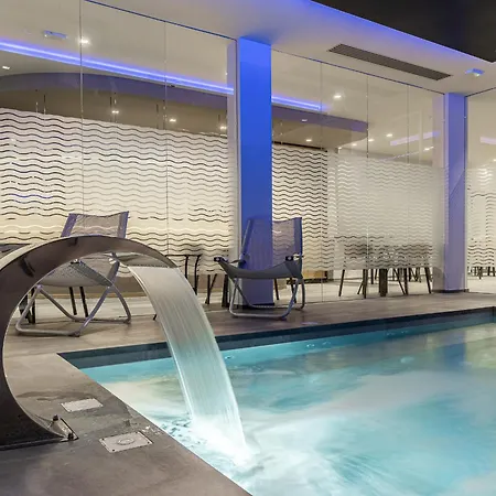 Niagara Hotel 2*