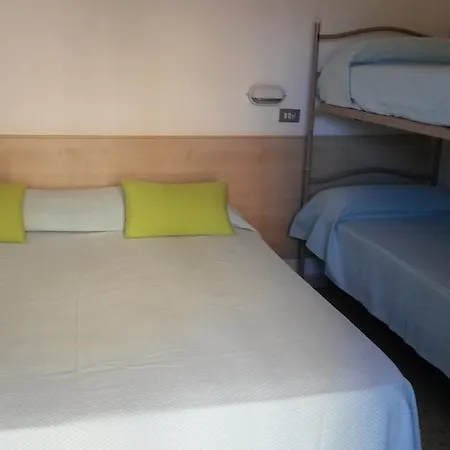 Hotel Niagara 2*