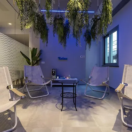 Hotel Niagara 2*